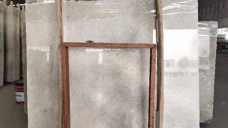 成都人造石台面与石英石台面安装对比解析